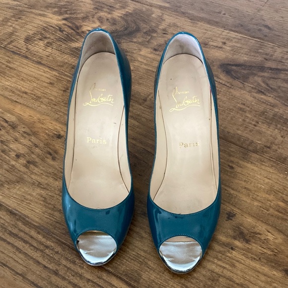 Christian Louboutin Blue Patent Yoyospina 100 Pumps size 40 or a size 9 1/2 - Picture 2 of 12